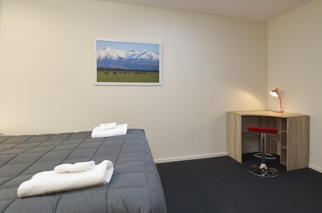 Riccarton Loft - Christchurch Holiday Homes Екстер'єр фото