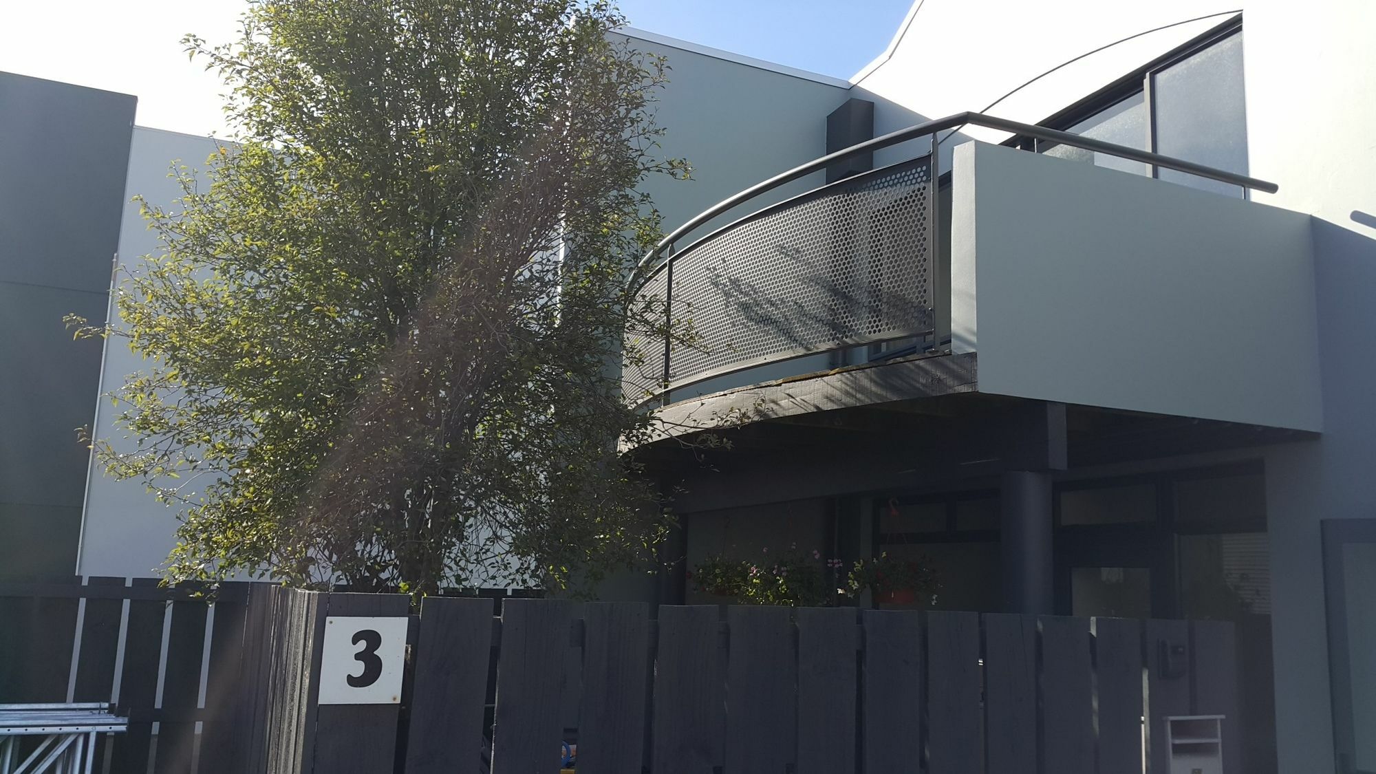 Riccarton Loft - Christchurch Holiday Homes Екстер'єр фото